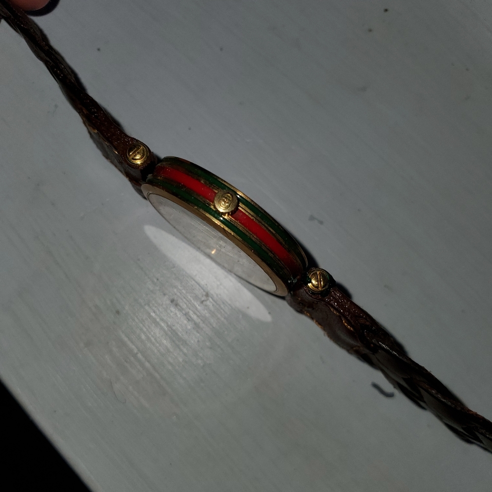 Vintage GUCCI Watch ⌚️ - Picture 12 of 16